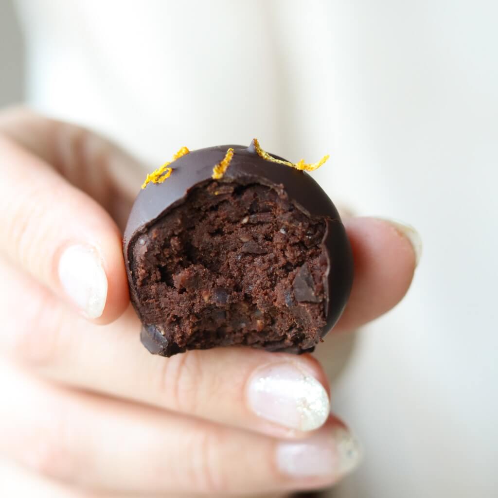 Choko orange kugler med sorte bønner - uden raffineret sukker, glutenfri og vegansk