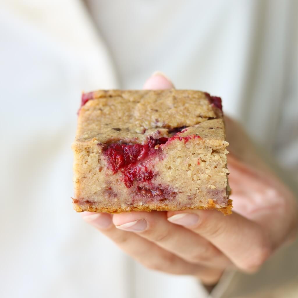 Kikærte Mazarinkage med hindbær - uden raffineret sukker, glutenfri og vegansk