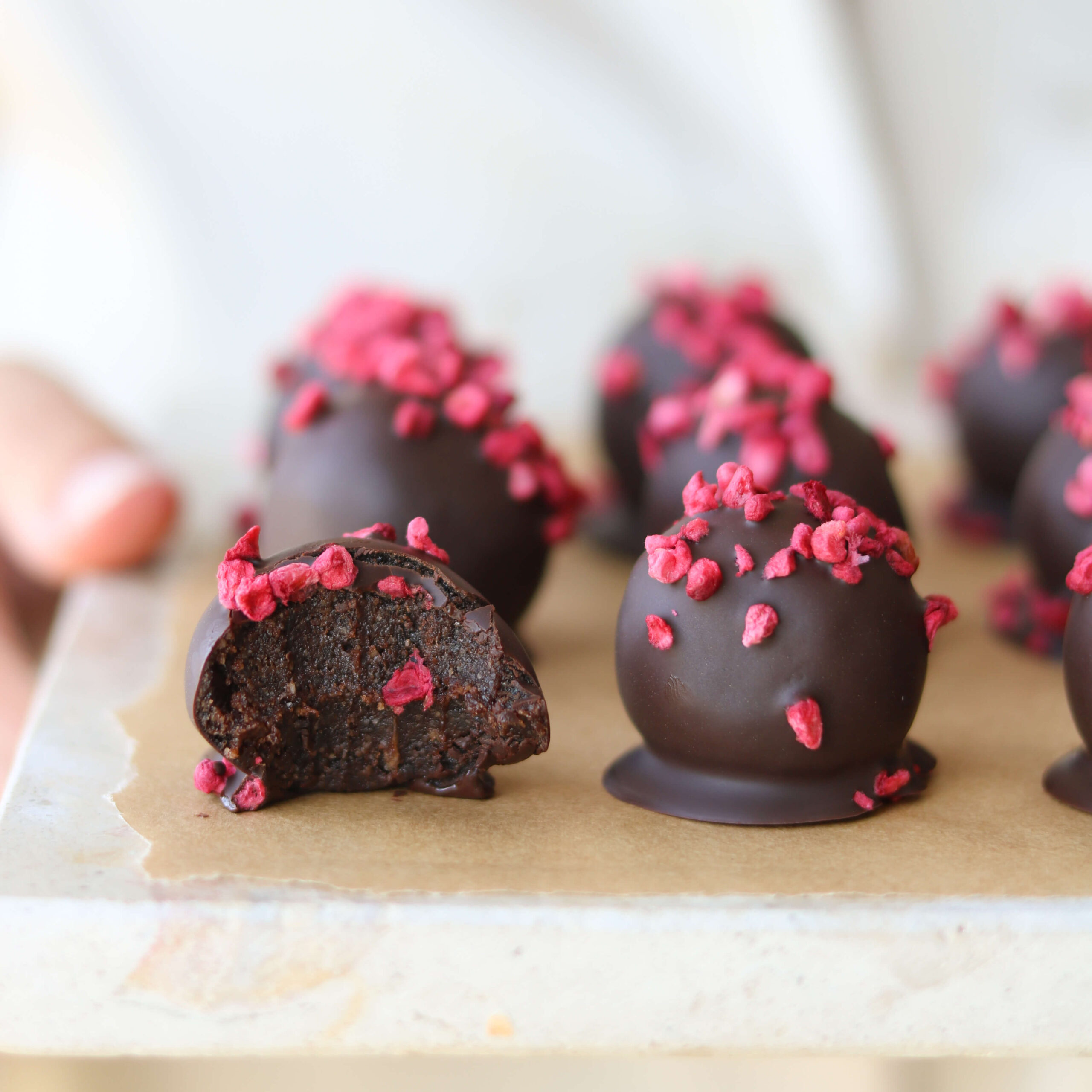 Luksus Dadel Romkugler – sundere romkugler med chokolade